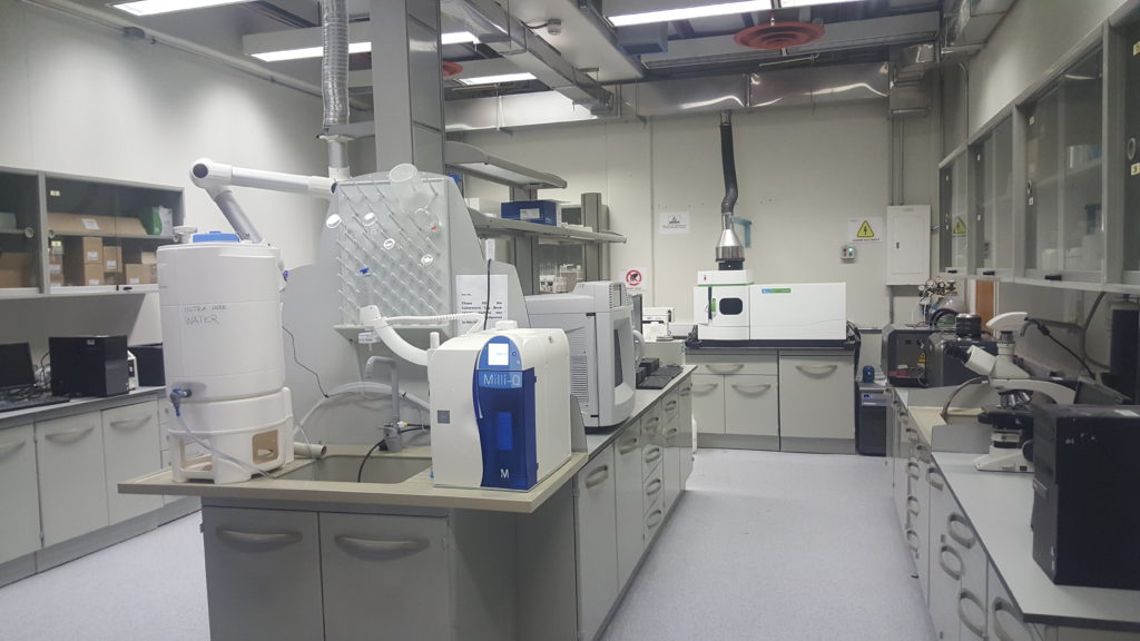 Research & Teaching Laboratories – CPG
